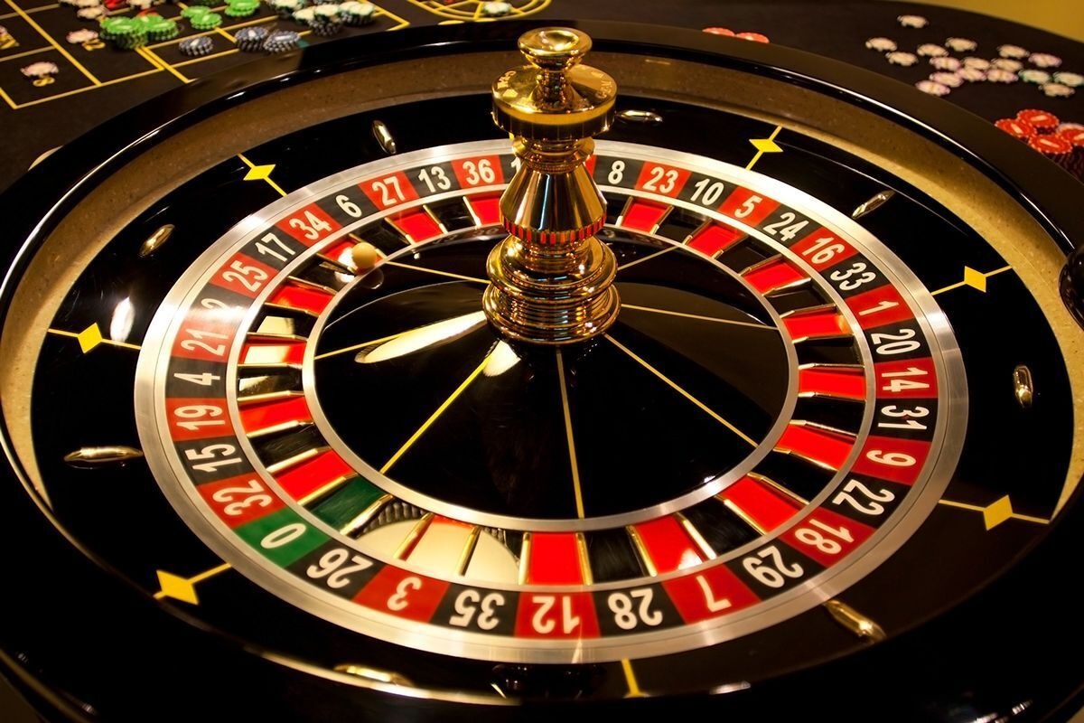 Roulette: Understanding the Rules and Winning Strategies